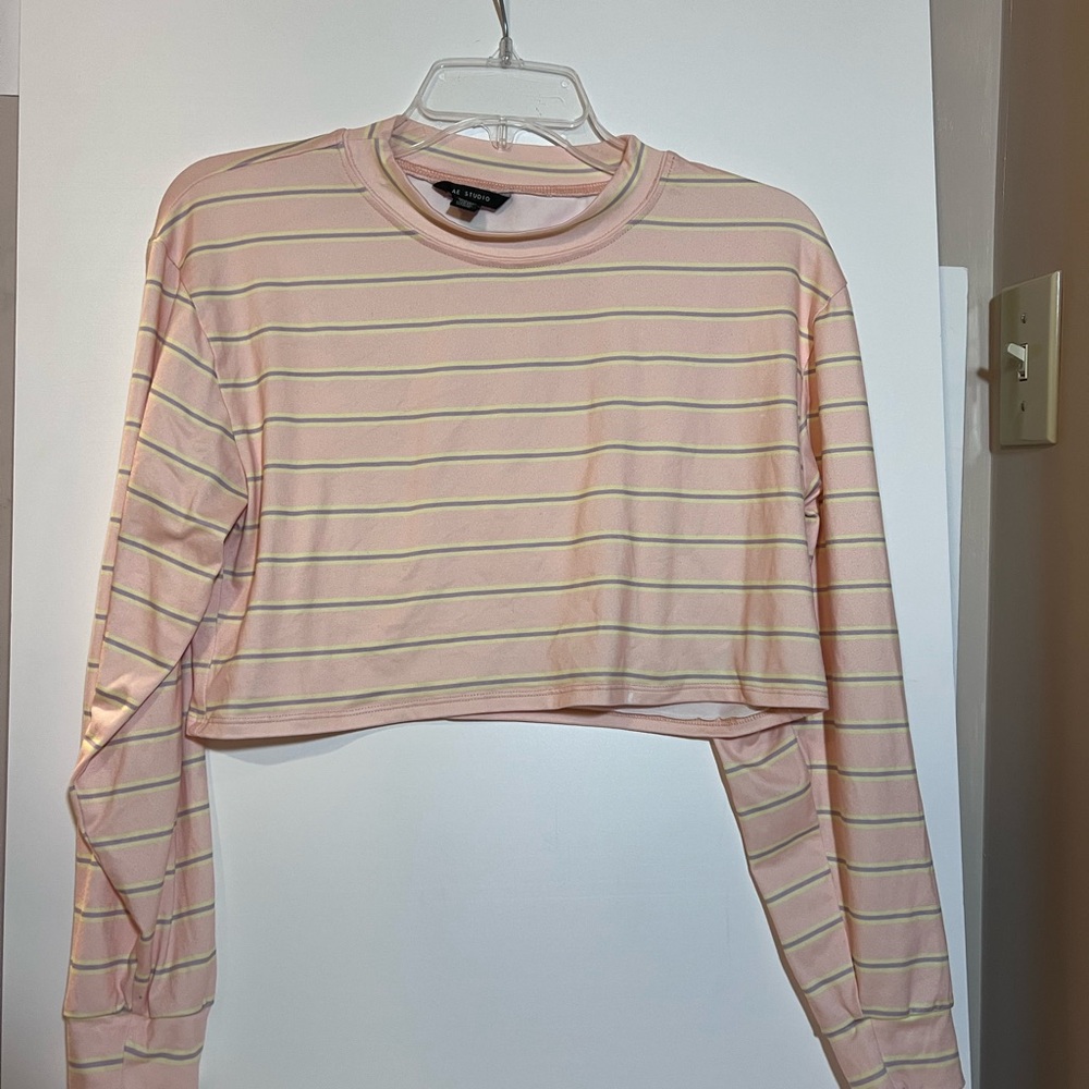 AE STUDIO Small Striped Pink Crop Top